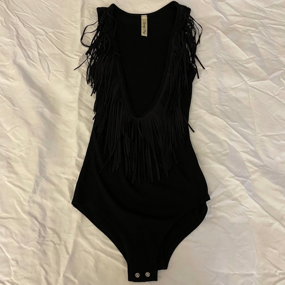 3/$20 fringe bodysuit